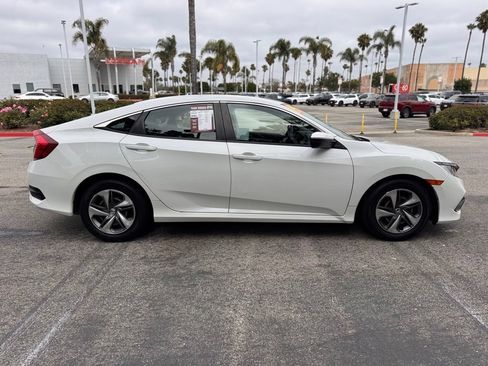 Used 2019 Honda Civic LX image 9