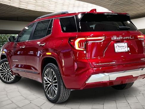 New 2026 GMC Terrain Denali AWD/4WD image 3