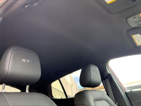 Used 2024 Buick Envista Sport Touring w/ Convenience I Package FWD image 29