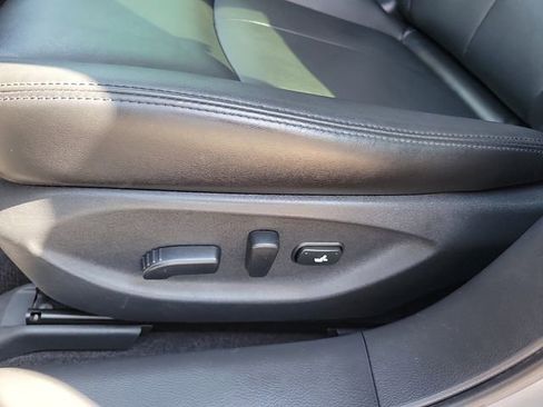 Used 2019 INFINITI Q50 Luxe w/ Essential Package (3.0T Luxe) image 15