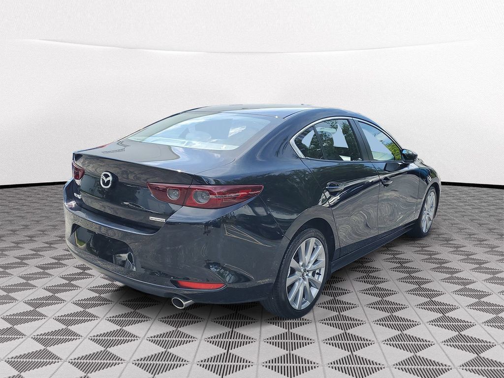 Used 2021 MAZDA MAZDA3 s FWD image 4