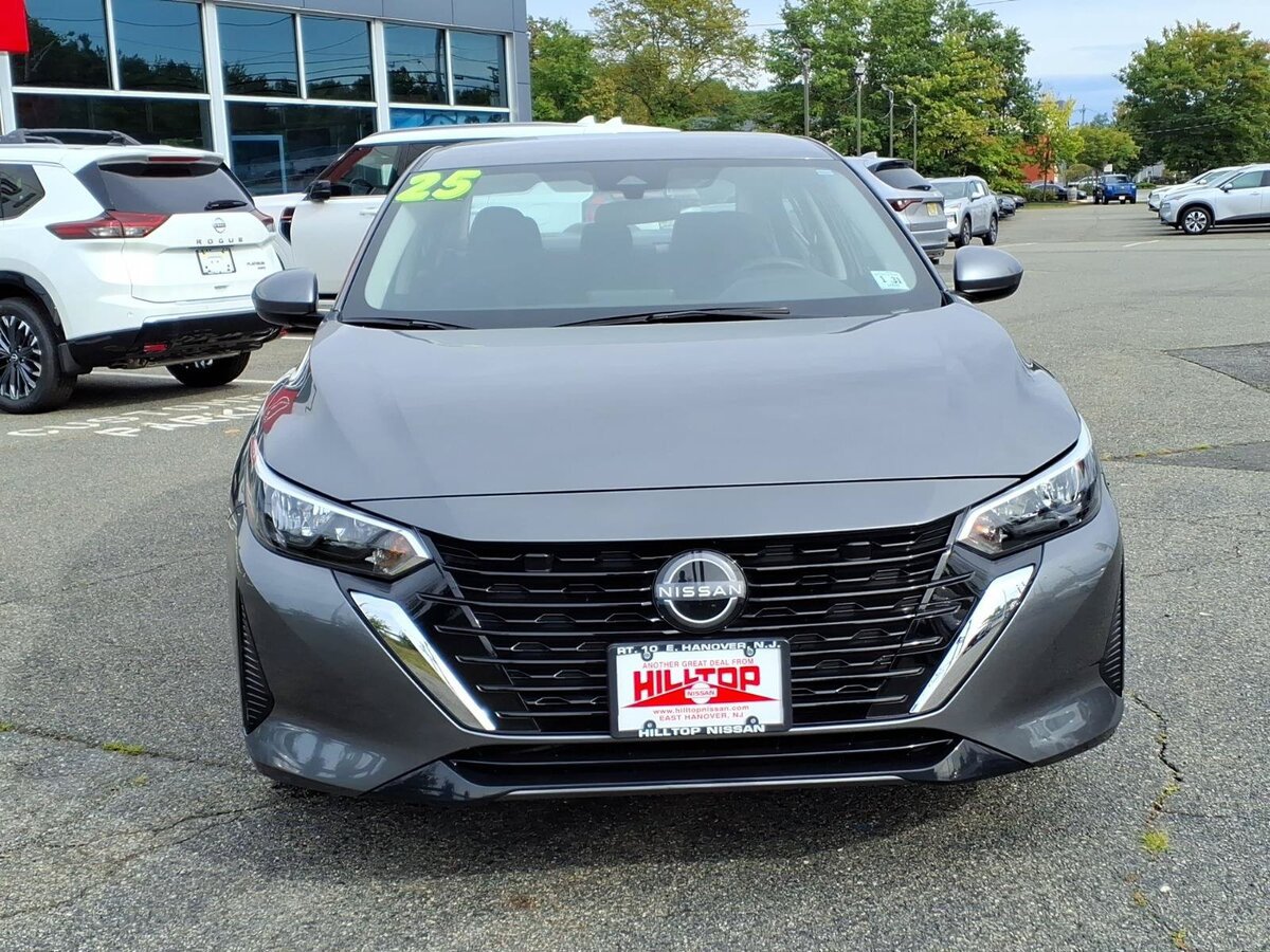 Used 2025 Nissan Sentra S FWD image 2