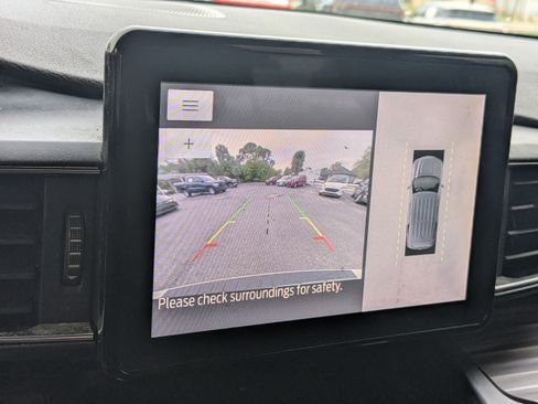 Used 2020 Ford Explorer Limited RWD image 23