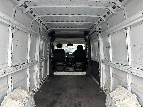 Used 2023 RAM ProMaster 2500 FWD image 17