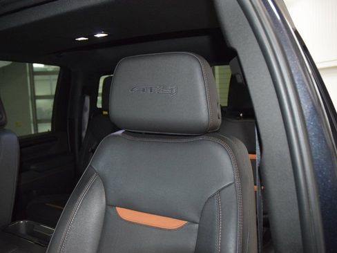 Used 2024 GMC Sierra 2500 AT4 w/ AT4 Premium Plus Package image 41