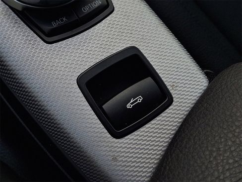 Used 2017 BMW M240i xDrive Convertible image 27