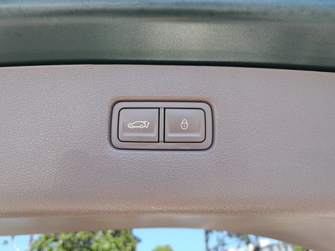 Used 2023 Genesis GV80 3.5T w/ Prestige Package AWD/4WD image 14