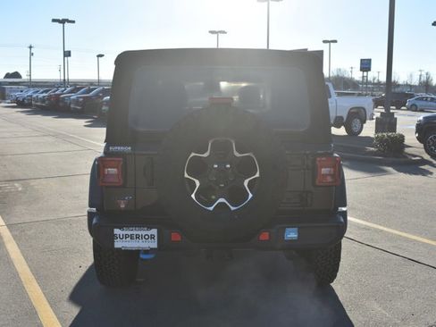 Used 2021 Jeep Wrangler Unlimited Rubicon 4xe image 6