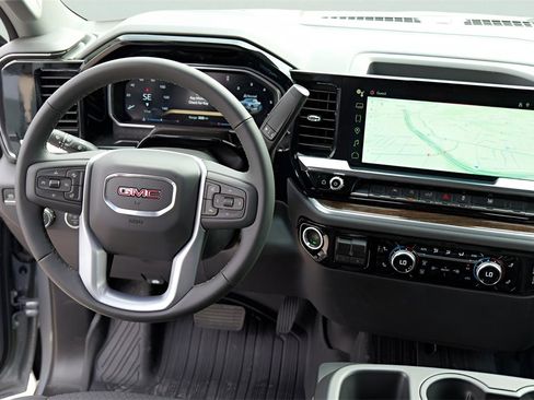 New 2026 GMC Sierra 1500 Elevation image 25