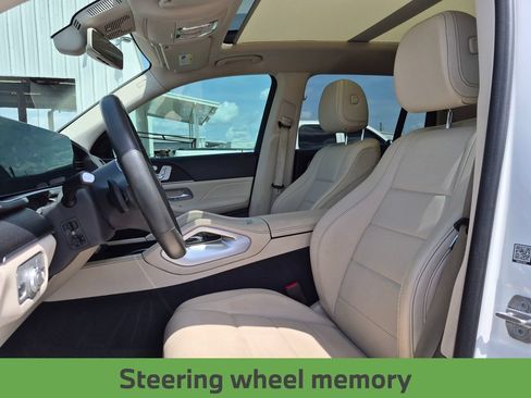 Used 2020 Mercedes-Benz GLS 450 4MATIC image 16
