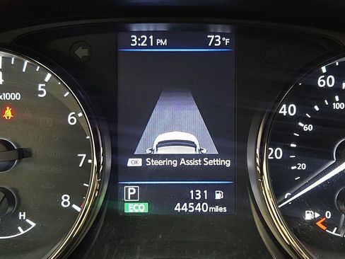 Used 2019 Nissan Rogue SV w/ Premium Package AWD/4WD image 15