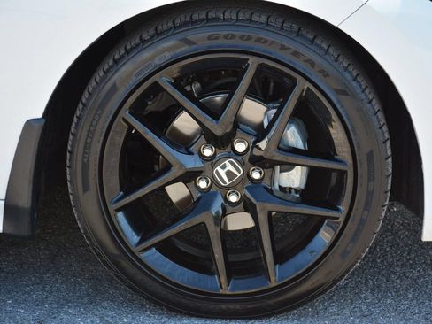 Used 2026 Honda Civic Sport image 33