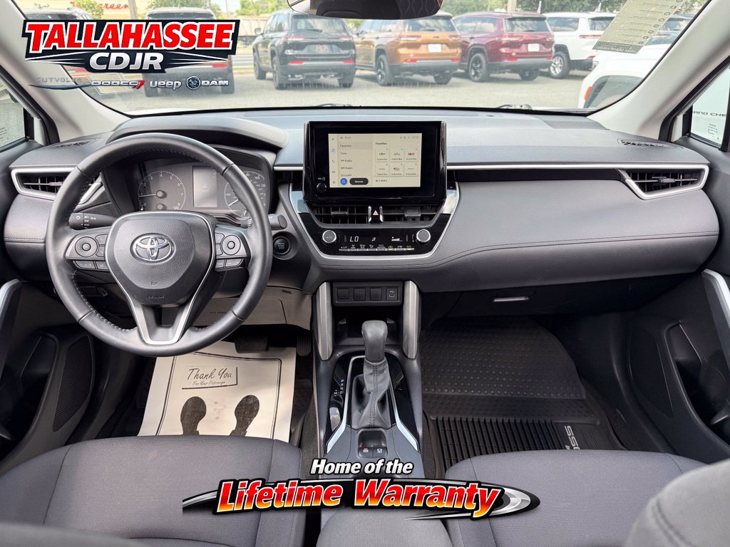 Used 2024 Toyota Corolla Cross LE FWD image 36