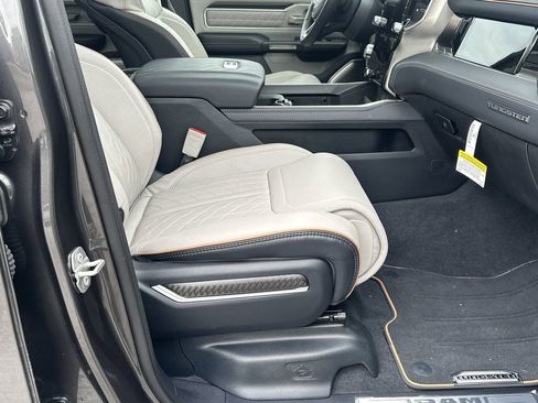 Used 2025 RAM 1500 Tungsten w/ Towing Technology Group AWD/4WD image 14