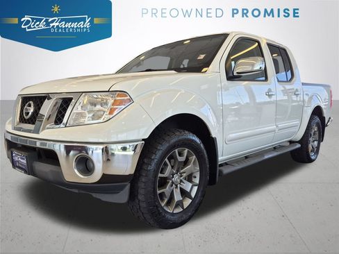 Used 2014 Nissan Frontier SL AWD/4WD image 1