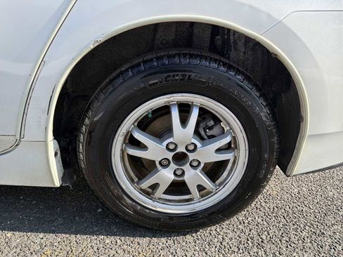 Used 2010 Toyota Prius One image 19