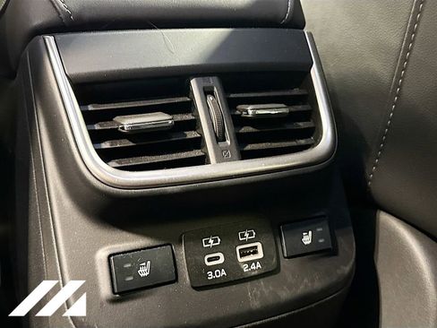 Used 2023 Subaru Outback Limited AWD/4WD image 28