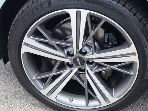 Used 2025 Genesis GV80 3.5T e-SC AWD/4WD image 14