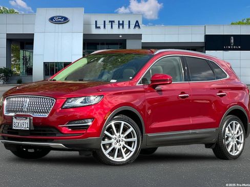 Certified 2019 Lincoln MKC Reserve w/ MKC Technology Package FWD image 1