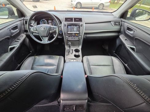 Certified 2016 Toyota Camry XLE FWD image 4