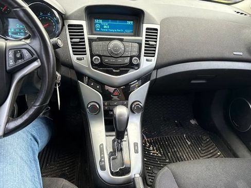 Used 2012 Chevrolet Cruze LT w/ All-Star Edition FWD image 26
