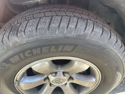 Used 2006 Toyota 4Runner SR5 image 4