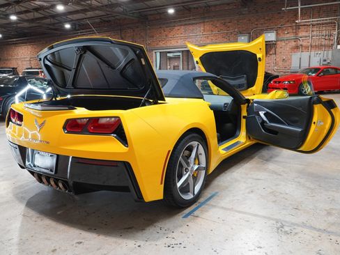 Used 2014 Chevrolet Corvette Stingray Convertible w/ 3LT Preferred Equipment Group RWD image 29