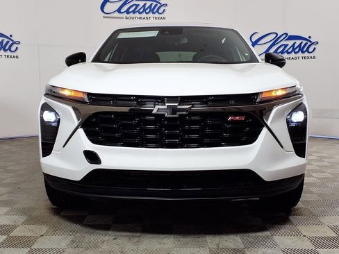 New 2026 Chevrolet Trax RS w/ Sunroof Package image 3