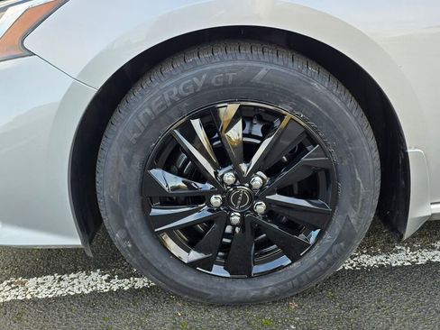 Used 2020 Nissan Altima 2.5 S image 9