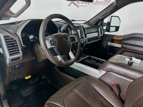 Used 2017 Ford F250 King Ranch w/ King Ranch Ultimate Package image 30