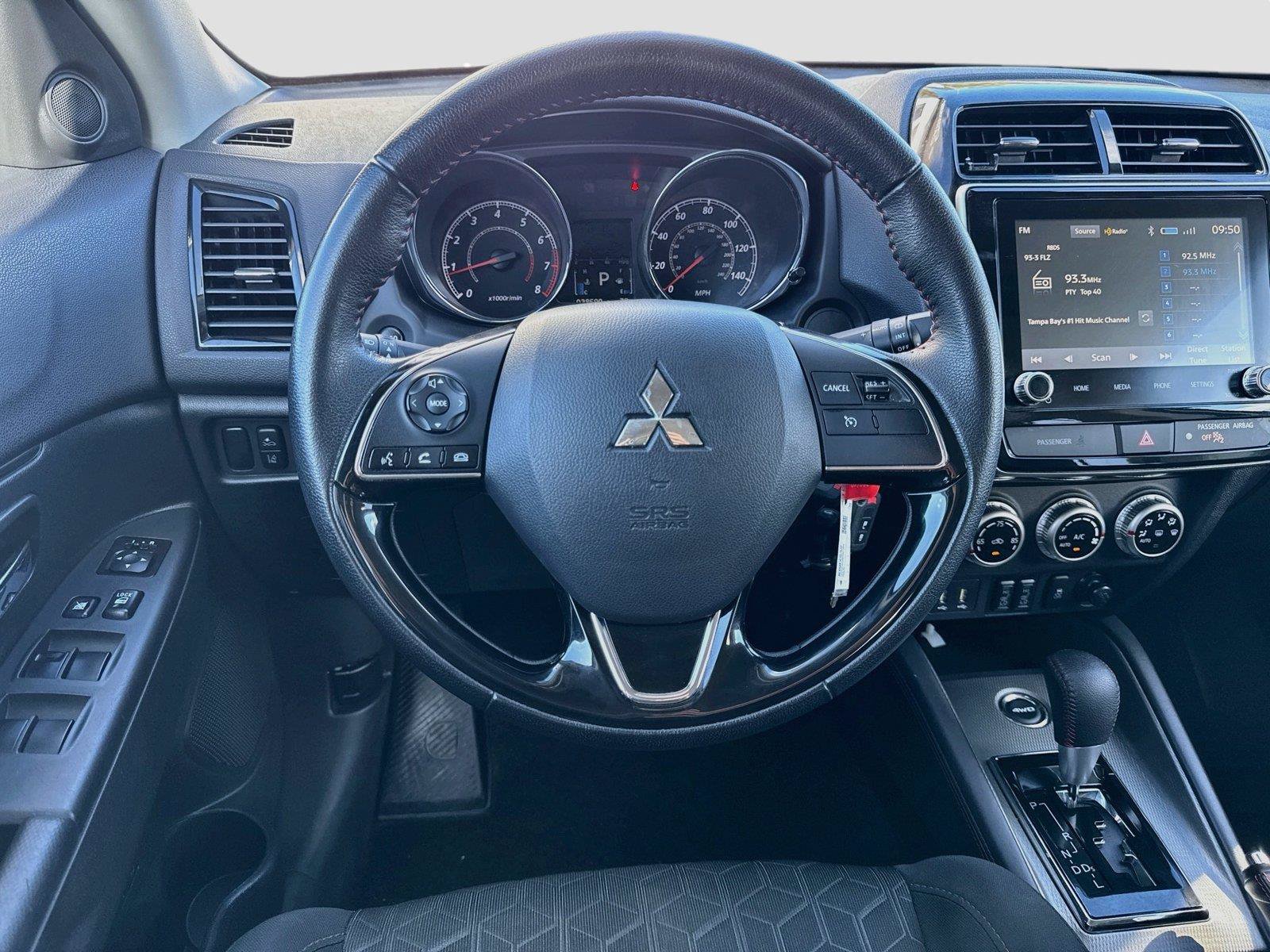 Used 2025 Mitsubishi Outlander Sport AWD image 10