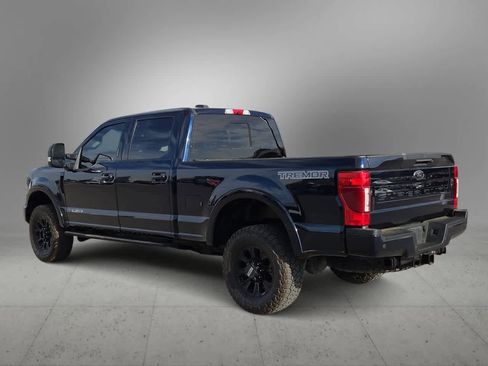 Used 2022 Ford F250 Lariat w/ Tremor Off-Road Package image 6