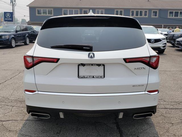 Used 2023 Acura MDX w/ Technology Package AWD/4WD image 7