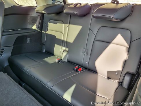 New 2025 Nissan Pathfinder Platinum image 11