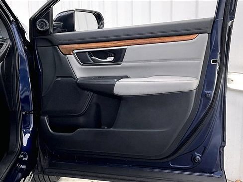 Used 2020 Honda CR-V Touring image 22