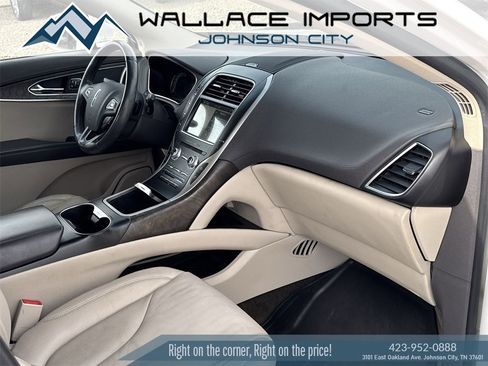 Used 2017 Lincoln MKX Select w/ Select Plus Package image 39