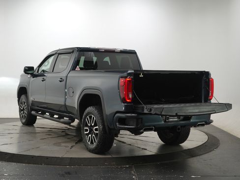 Used 2020 GMC Sierra 1500 AT4 image 9