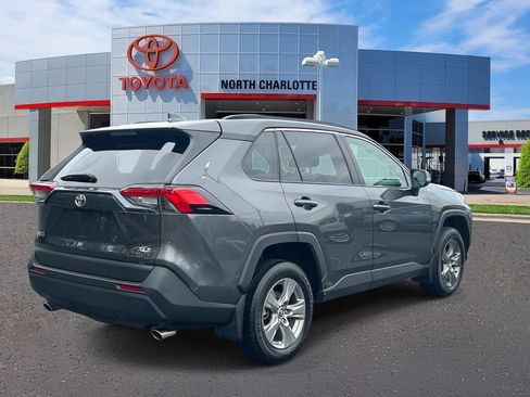 Used 2024 Toyota RAV4 XLE w/ Convenience Package FWD image 8
