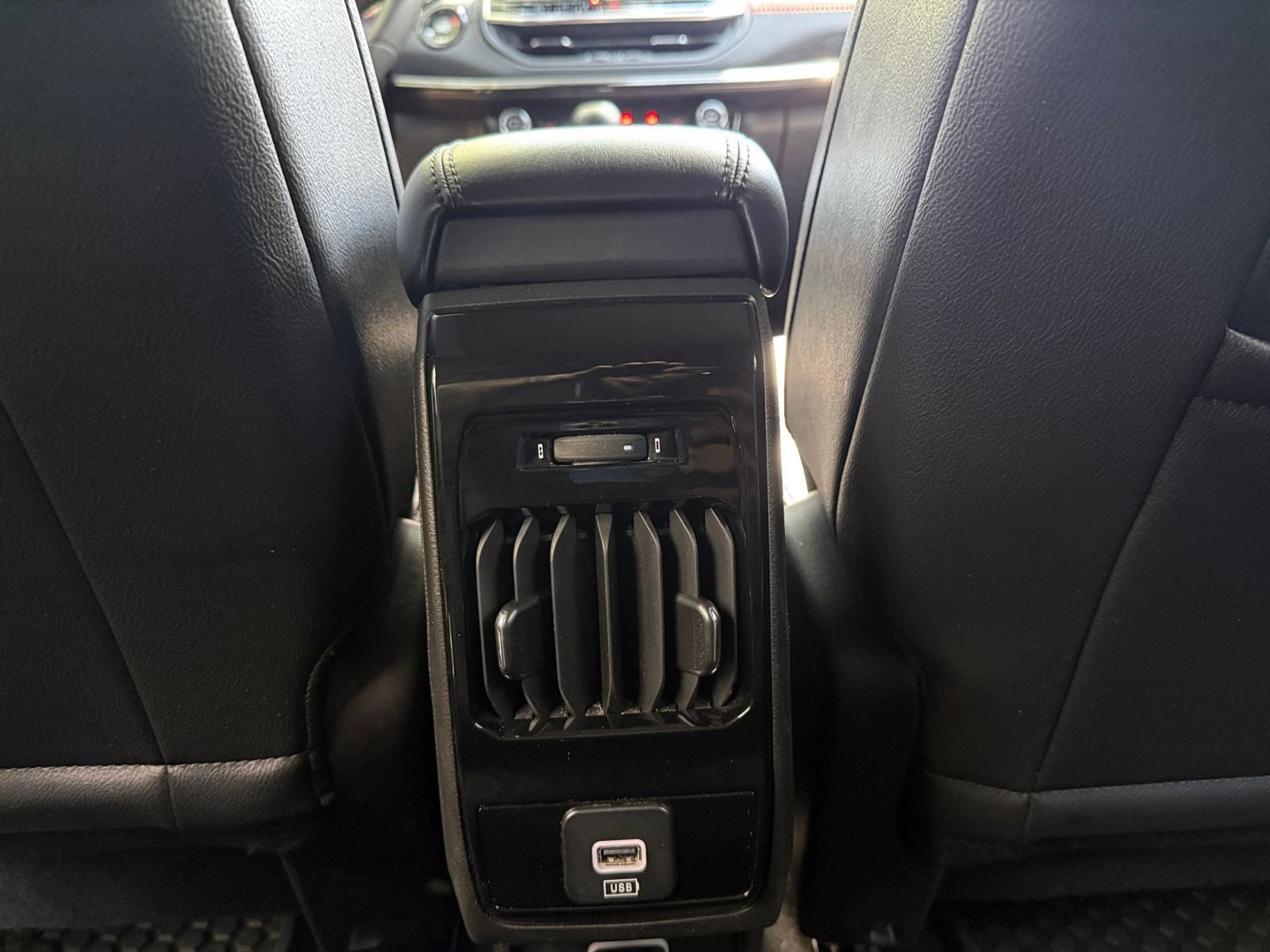 Used 2025 Jeep Compass Trailhawk AWD/4WD image 20