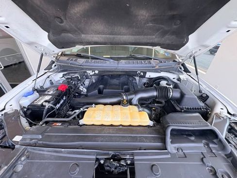 Used 2019 Ford F150 Lariat w/ Equipment Group 502A Luxury RWD image 33