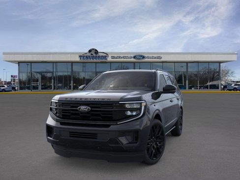 New 2026 Ford Expedition Platinum w/ Stealth Performance Package image 2