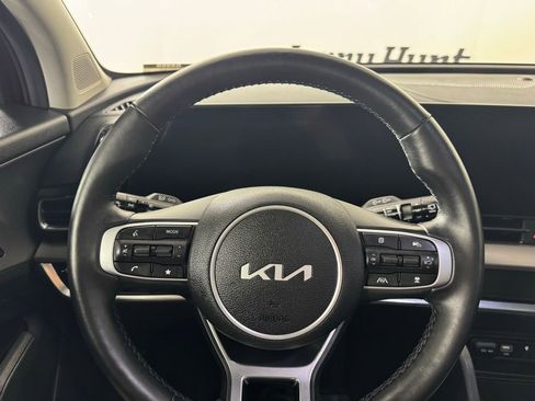 Used 2025 Kia Sportage SX FWD image 12