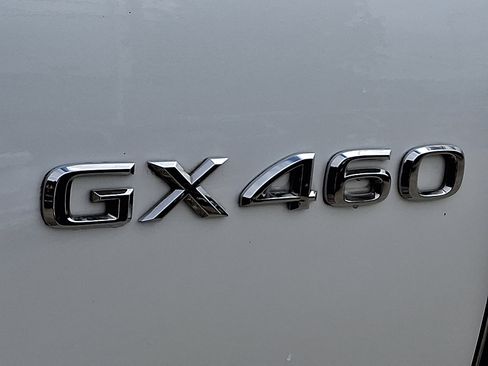 Used 2023 Lexus GX 460 Premium image 34