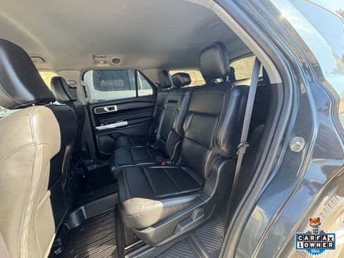 Used 2022 Ford Explorer XLT w/ Equipment Group 202A image 24