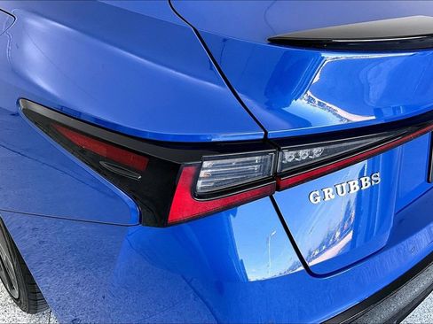 Used 2022 Lexus IS 350 F Sport RWD image 38