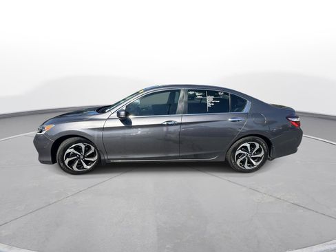 Used 2017 Honda Accord EX-L image 9