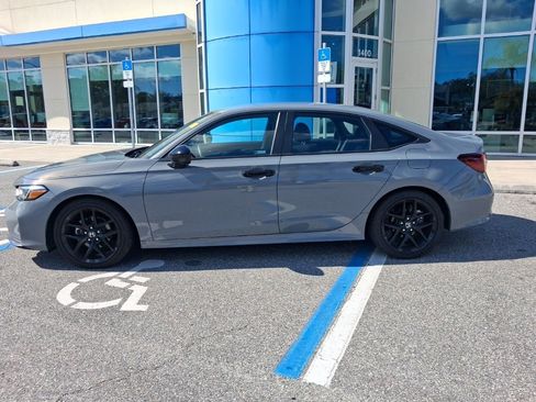 Used 2025 Honda Civic Sport image 8