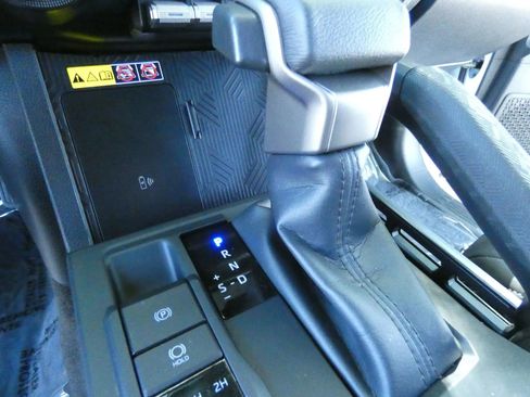 Used 2025 Toyota Tacoma SR5 image 56