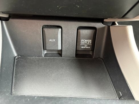 Used 2013 Honda Civic LX image 25