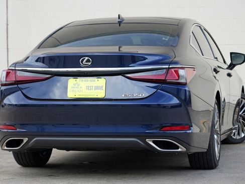 Used 2025 Lexus ES 350 Ultra Luxury w/ Accessory Package (Z1) FWD image 5